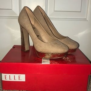 ELLE sparkly platform pumps✨✨